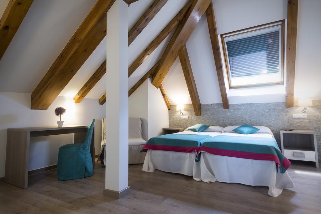 Hotel Rural Auñamendi Ochagavía Kamer foto